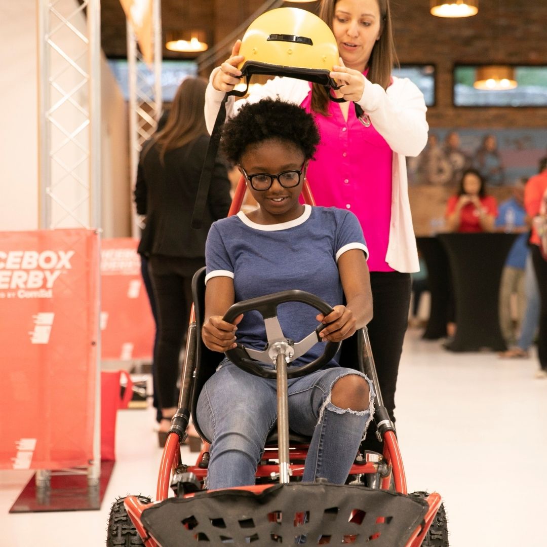 Young Women in Illinois Can Apply to Build and Race ElectricPowered