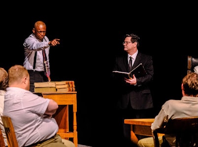 THE TRIAL REVEALED how much courage it took for Emmett Till’s uncle, Mose Wright, played by Darren Jones, to point out Milam and Bryant during the trial. (Photos by Joel Maisonet). 