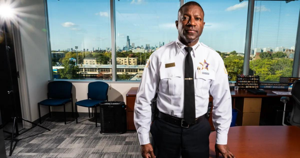 BREAKING…Chicago Police Superintendent Larry Snelling Retiring