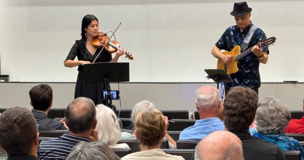 Apasionado Duo audience shot
