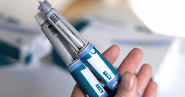 GLP 1 treatment injector