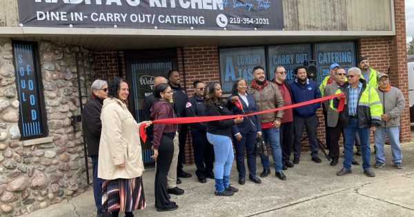 IMG_7090 Nadiyah ribbon cutting